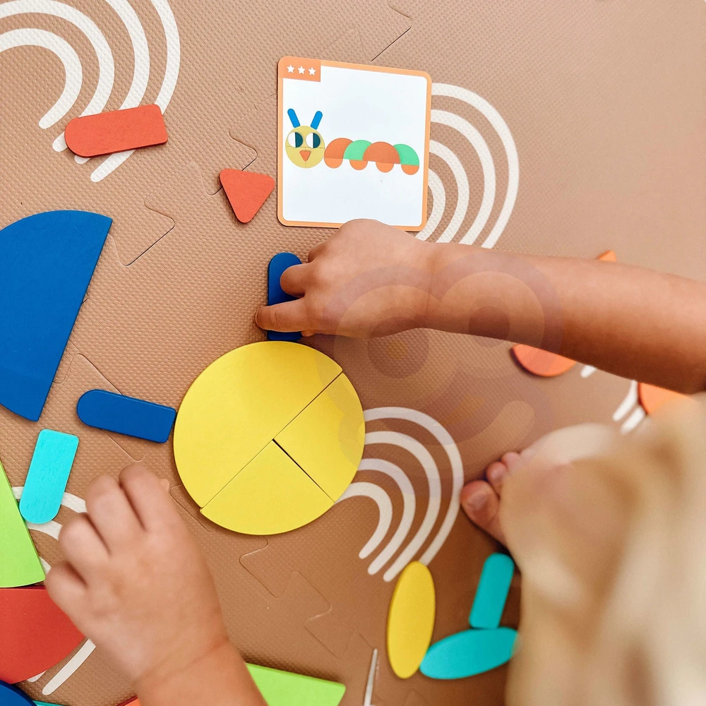 Medinė Montessori dėlionė WOOPIE Žalias 55vnt