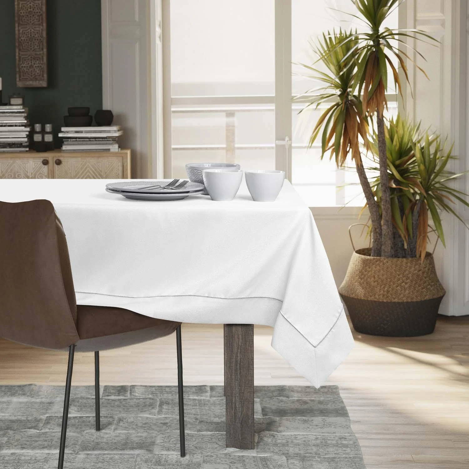 Balta staltiesė EMPIRE 140x340 cm (AmeliaHome)