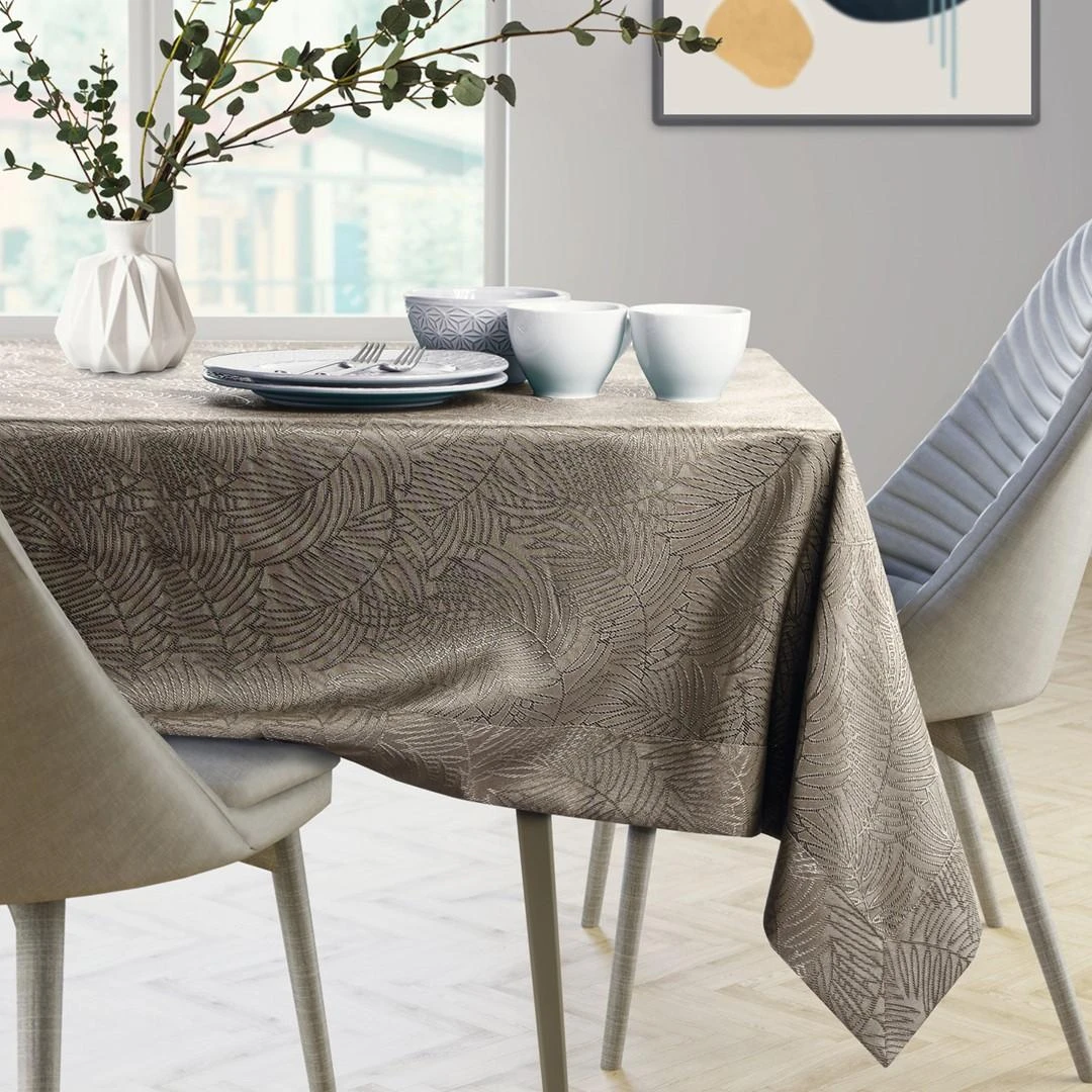Staltiesė cappuccino 140x300 cm AmeliaHome GAIA