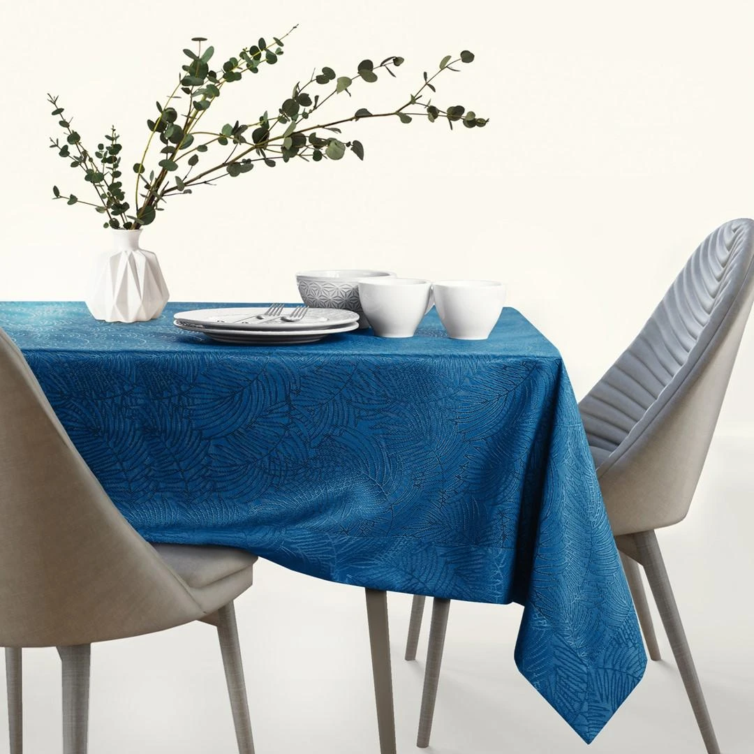 Indigo spalvos staltiesė GAIA 140 x 180 cm AmeliaHome