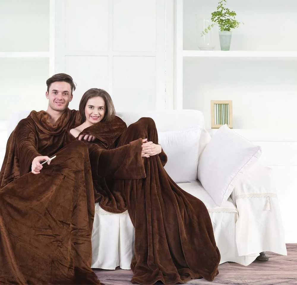 Rudas pledas su rankovėmis DecoKing Lazy