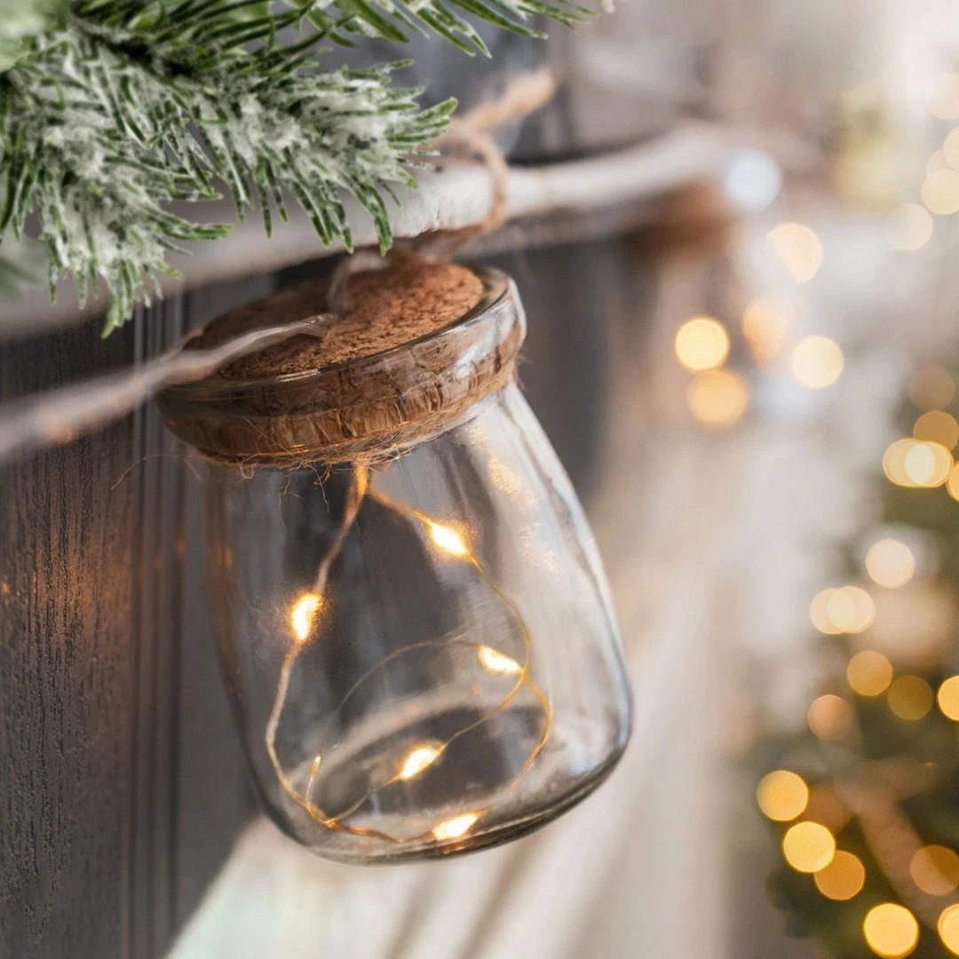 DecoKing Šiltai baltos LED girliandos, 6 vnt.