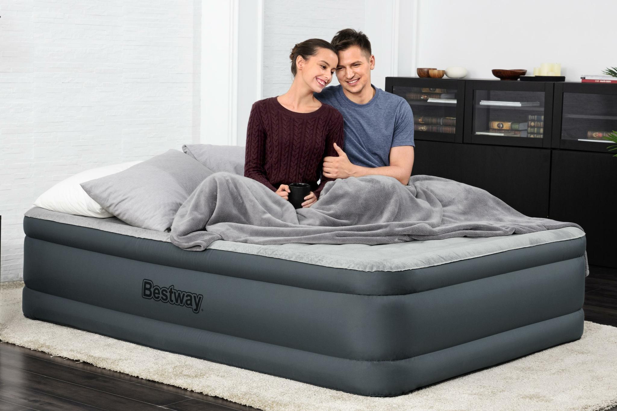 "Bestway® Fortech™" Pripučiamas dvivietis čiužinys "Snugable Top™" įmontuotas kintamosios srovės siurblys, 203 x 152 x 46 cm