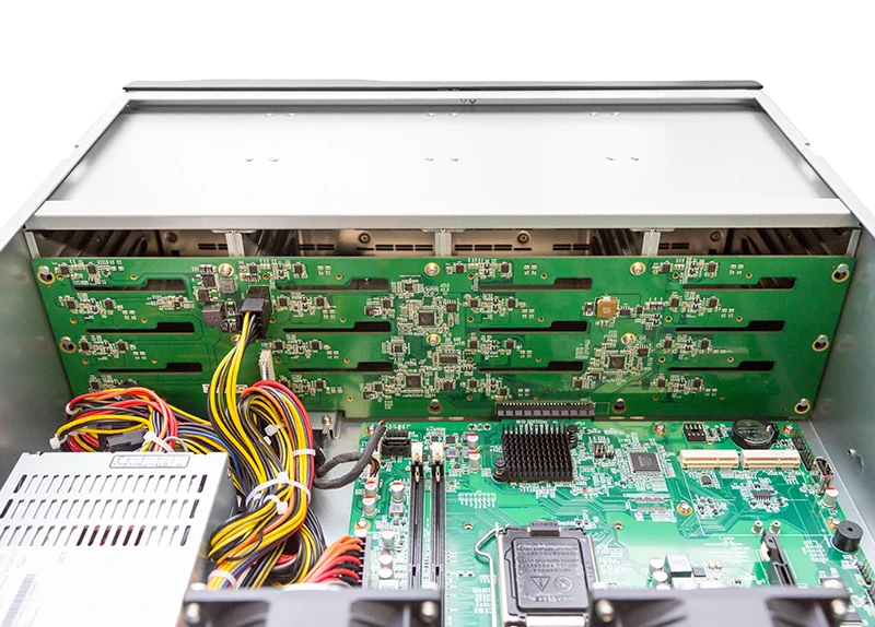 Hismart Duomenų serveris 16xHDD 3.5