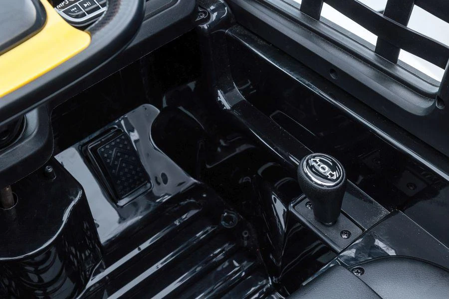 Lean Cars Vienvietis elektromobilis su priekaba Mercedes-Benz Axor XMX622, geltonas