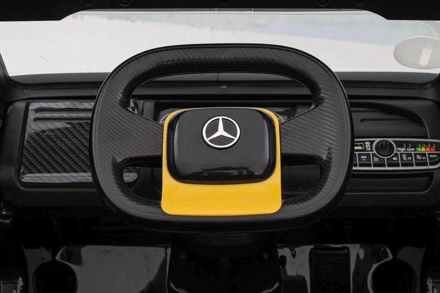 Lean Cars Vienvietis elektromobilis su priekaba Mercedes-Benz Axor XMX622, geltonas