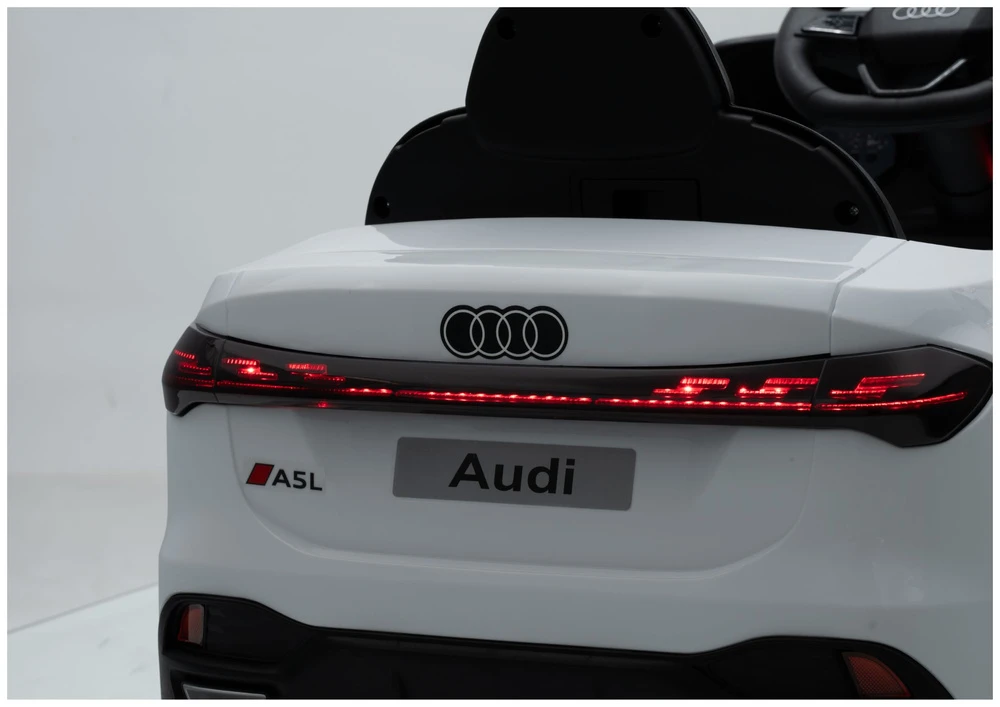 Lean Cars Audi A5L HL788 elektromobilis baltas