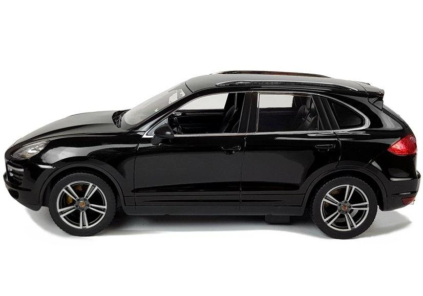 Lean Cars Nuotoliniu būdu valdomas Porsche Cayenne Turbo