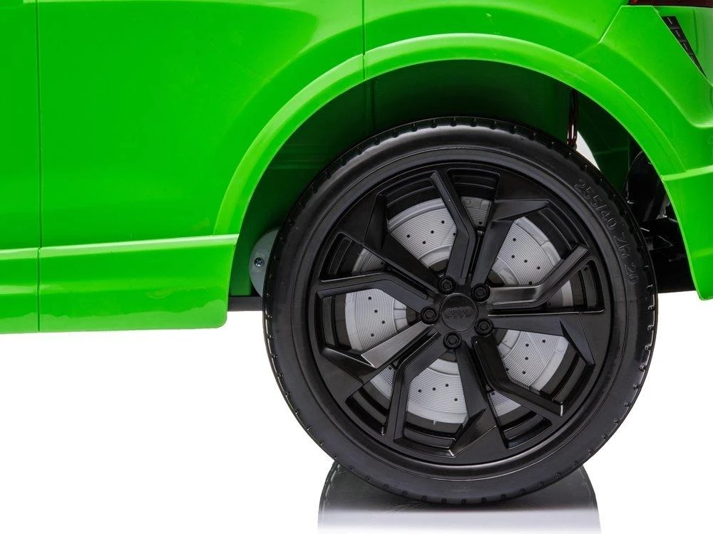 Lean Cars Elektrinis visureigis Audi RS Q8, žalias