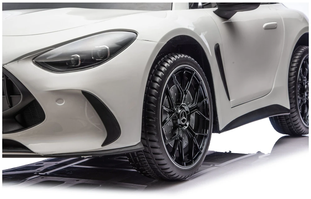 Lean Cars Vaikiškas elektromobilis Mercedes AMG DK-GT63, baltas