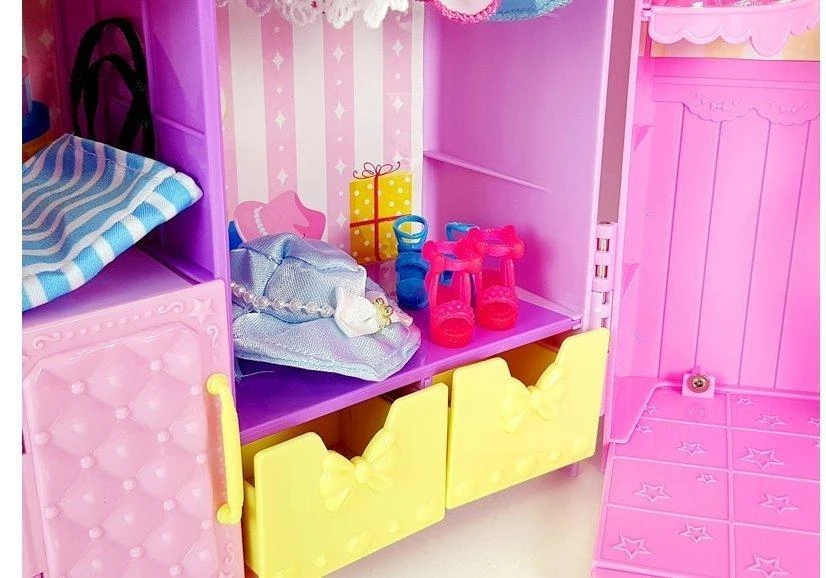 Lean Toys Lėlė su persirengimo kambariu ir priedais