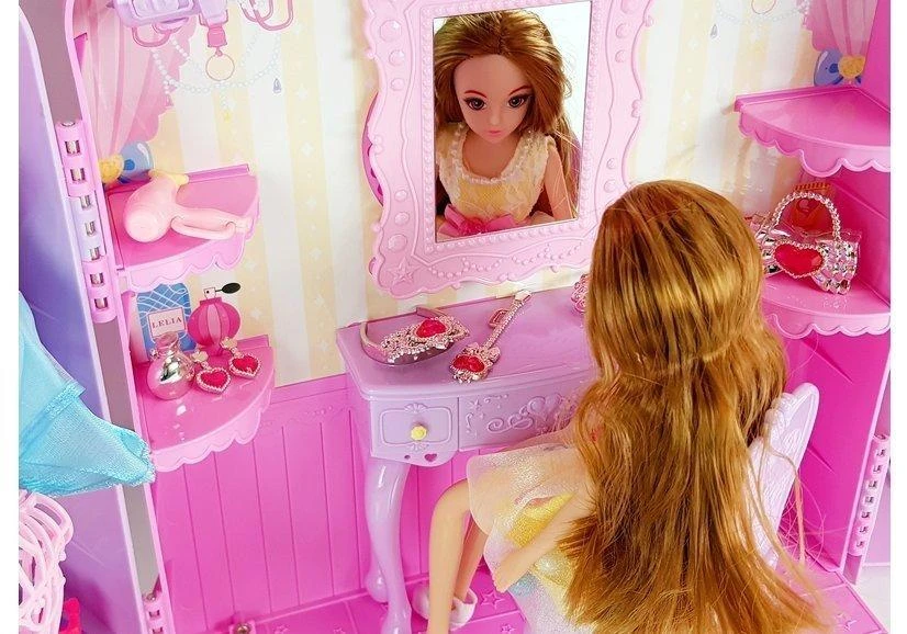 Lean Toys Lėlė su persirengimo kambariu ir priedais