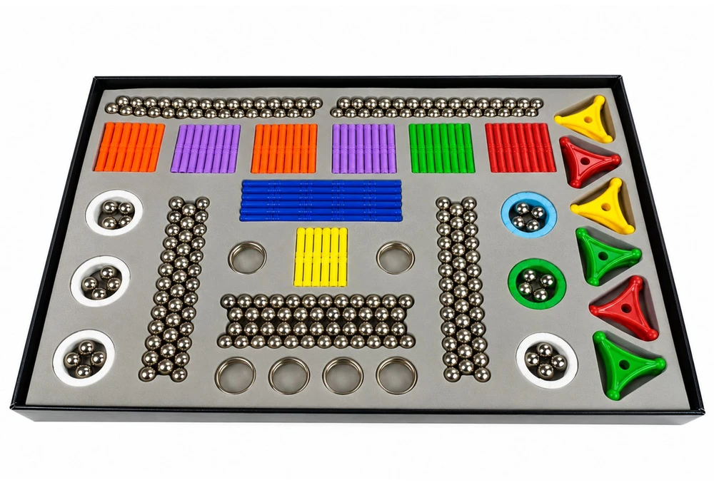 Lean Toys Magnastix magnetinių blokelių rinkinys 560 + lenta