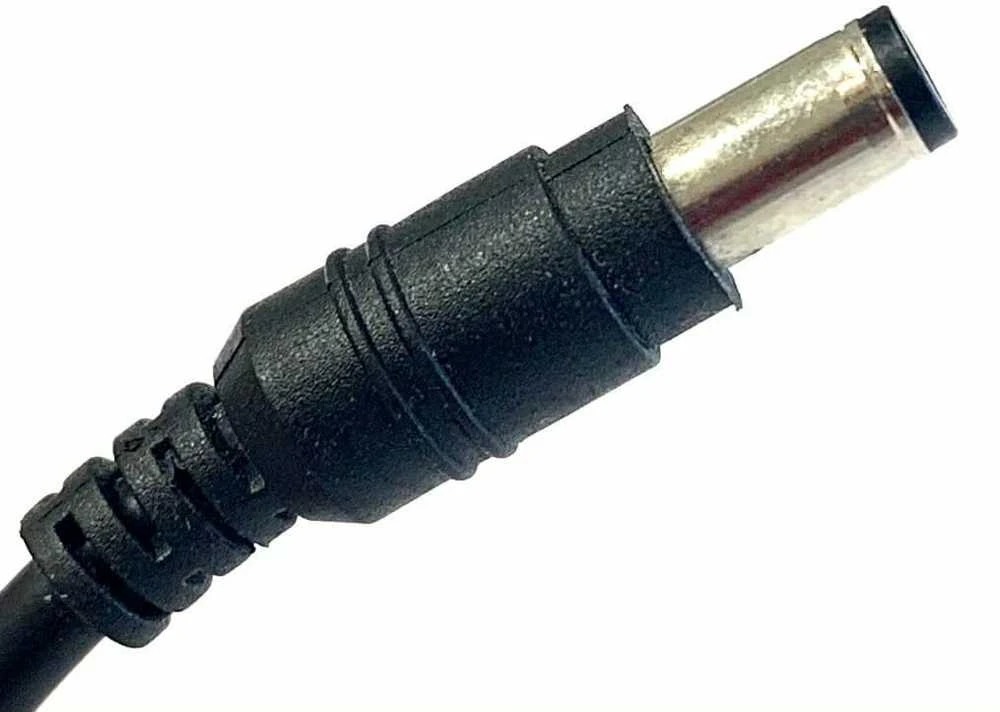 Dowellon Toshiba pakrovėjas 19 V 3.16 A, 6.3x3.0