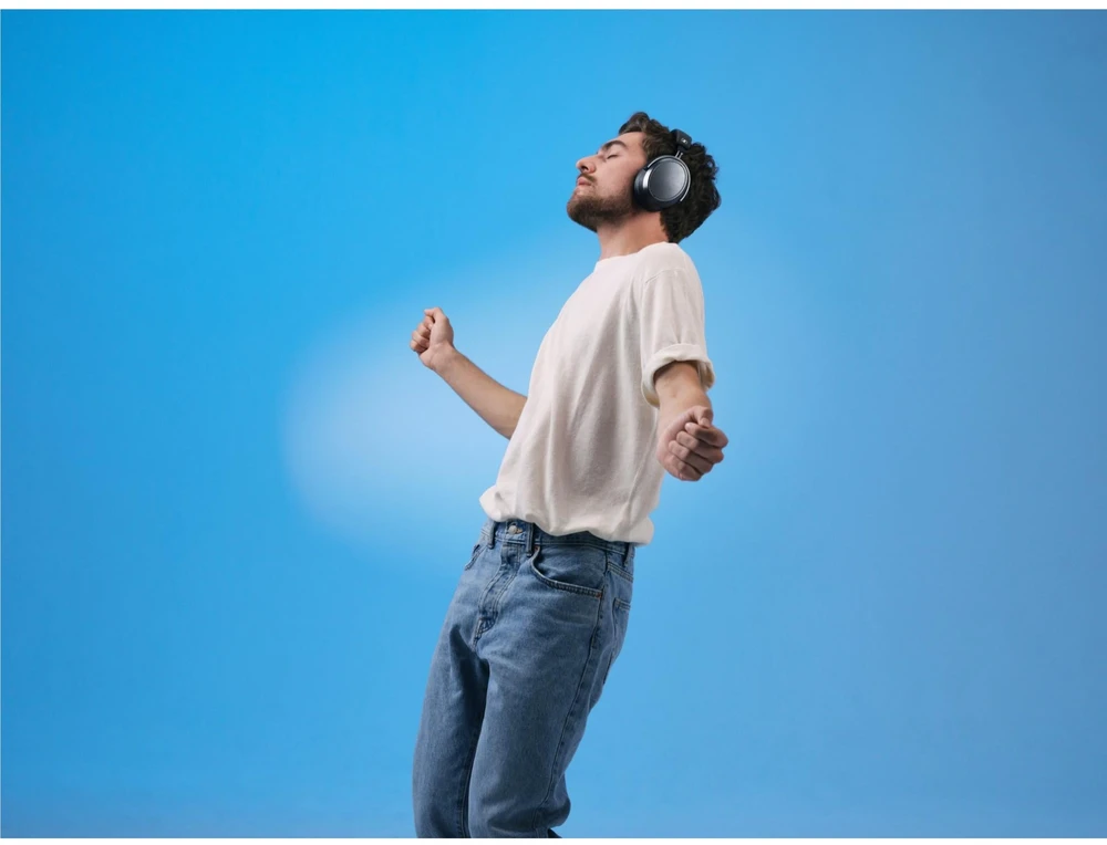 Belaidės ausinės Sennheiser Momentum Wireless 4 | ANC | Bluetooth 5.2 | Grafito spalvos
