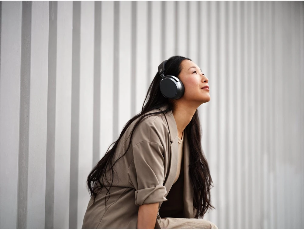 Belaidės ausinės Sennheiser Momentum Wireless 4 | ANC | Bluetooth 5.2 | Grafito spalvos