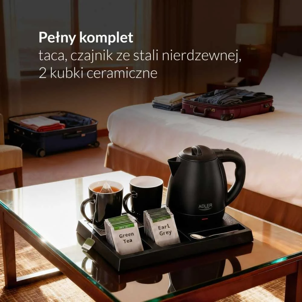 Adler AD 1387 viešbučio virdulys, nerūdijančio plieno, 1 l + padėklas su puodeliais, juodas