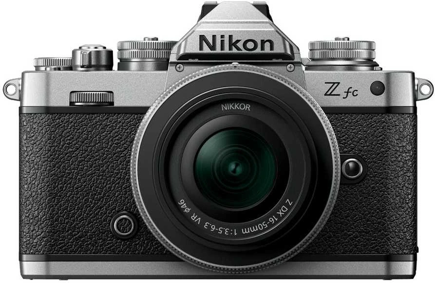 Nikon Z fc + NIKKOR Z DX 16-50mm f/3.5-6.3 VR + NIKKOR Z DX 50-250mm f/4.5-6.3 VR (Sidabrinis)