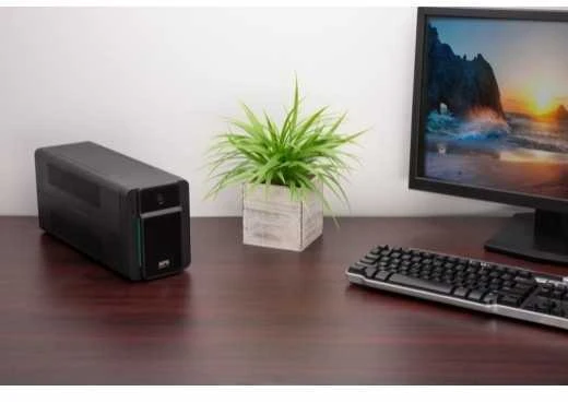 APC EASY UPS 900VA, 230V, AVR, IEC SOCKETS