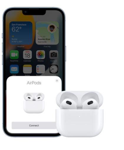 Apple AirPods (3-ios kartos) su MagSafe įkrovimo dėklu