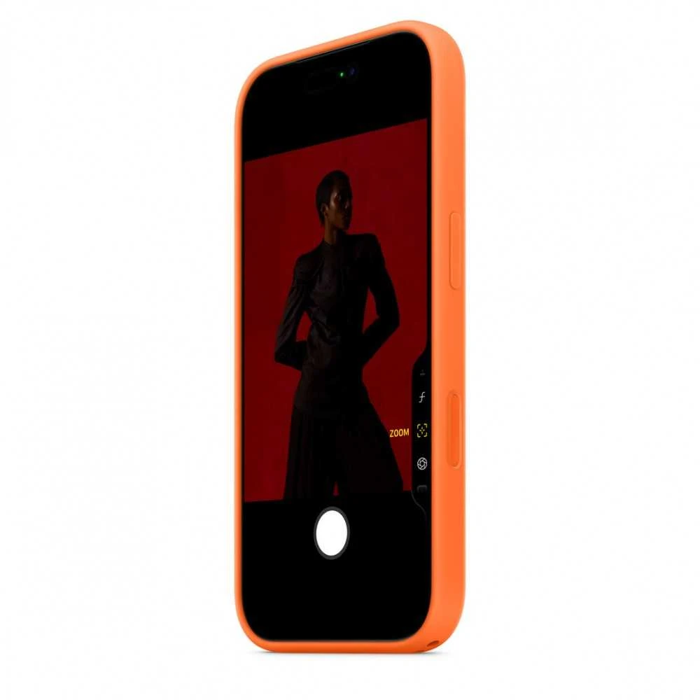 Apple iPhone 17 Pro Silicone Case with MagSafe – Orange - MGFE4ZM/A