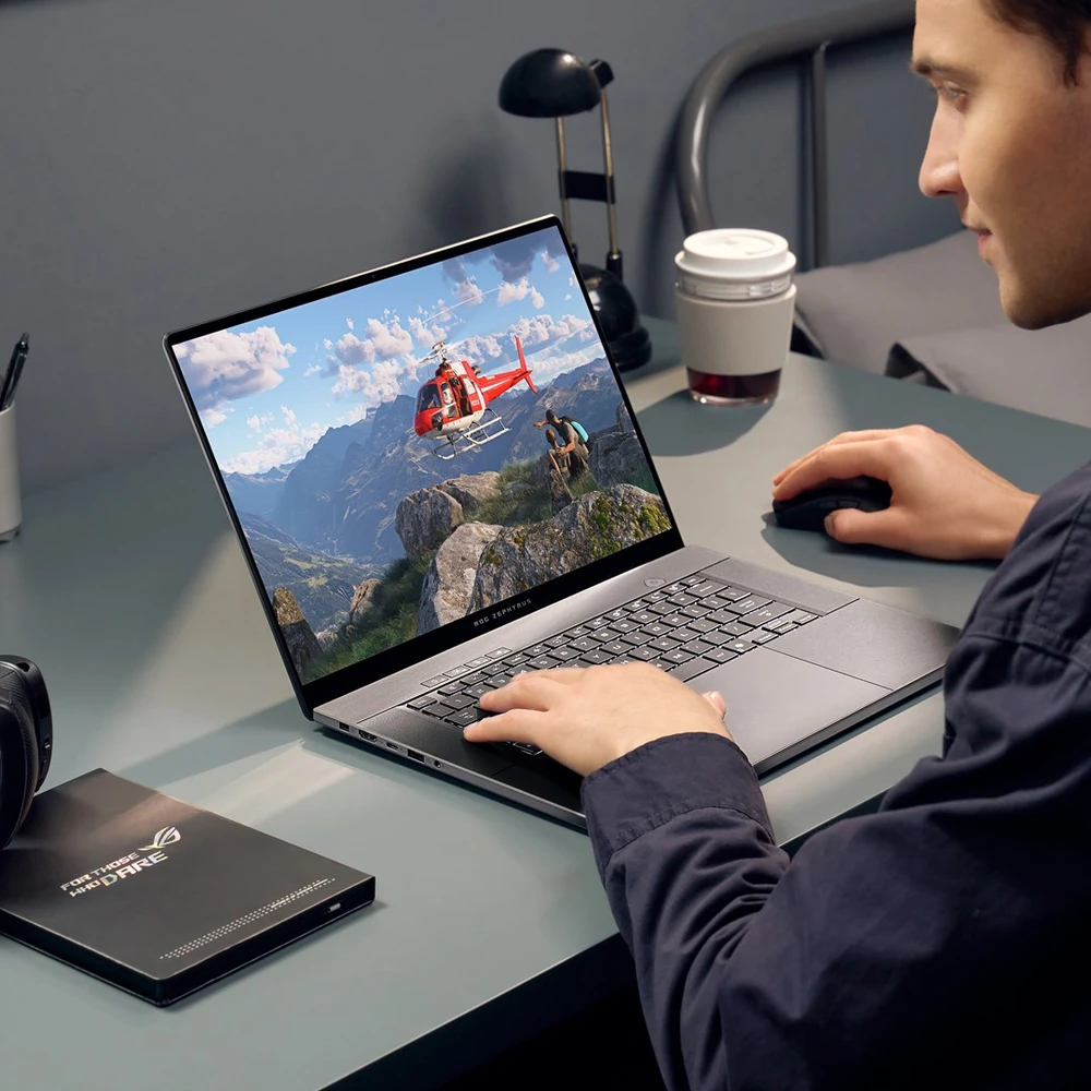 ASUS ROG Zephyrus G16 GU605CM-QR027W - Ultra 7 255H | 16" | 2.5K | 240Hz | OLED | 16GB | 1TB | W11H | RTX5060