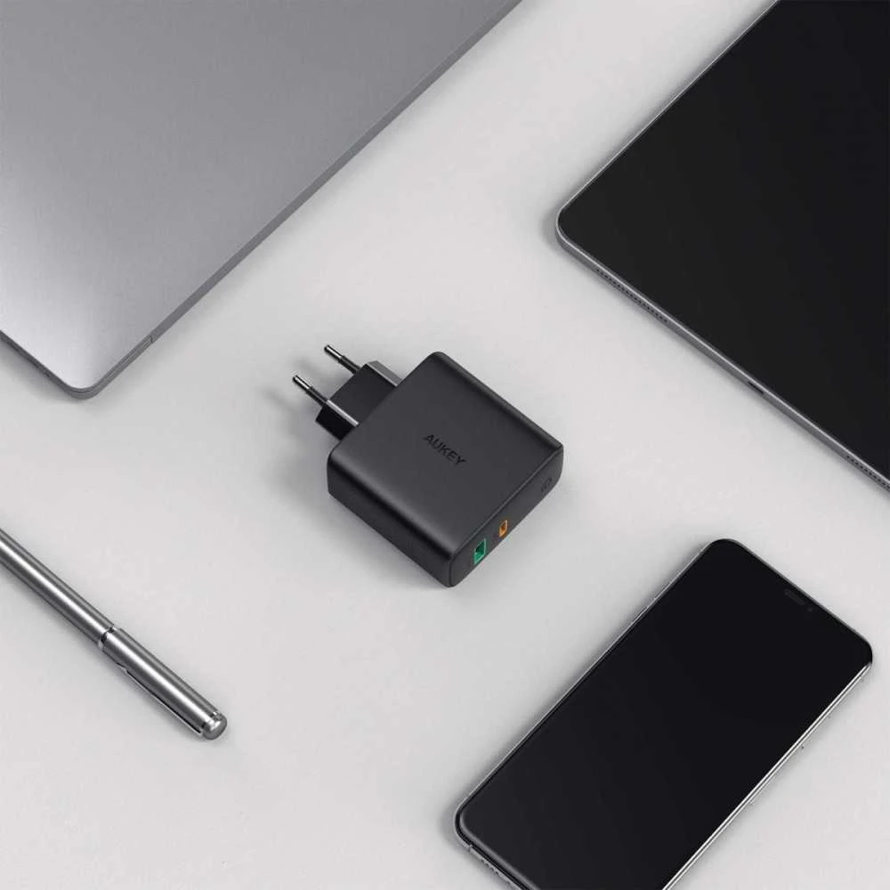 Aukey PA-D3 adapteris