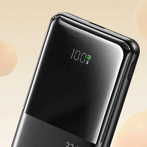 Awei 10000 mAh išorinė baterija p76k 22,5 W, 4 įkrovimo išėjimai, du laidai