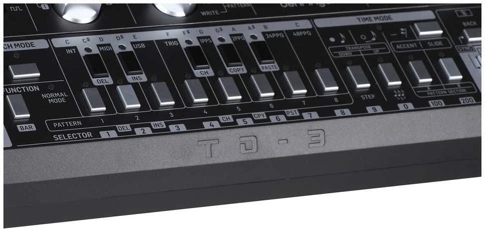 Behringer TD-3-SB Analog synthesizer Juodas