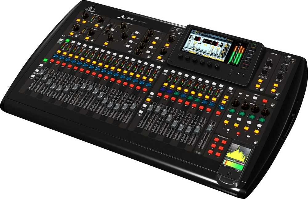 Behringer X32 Producer 40 kanalai 10 – 22000 Hz Juoda