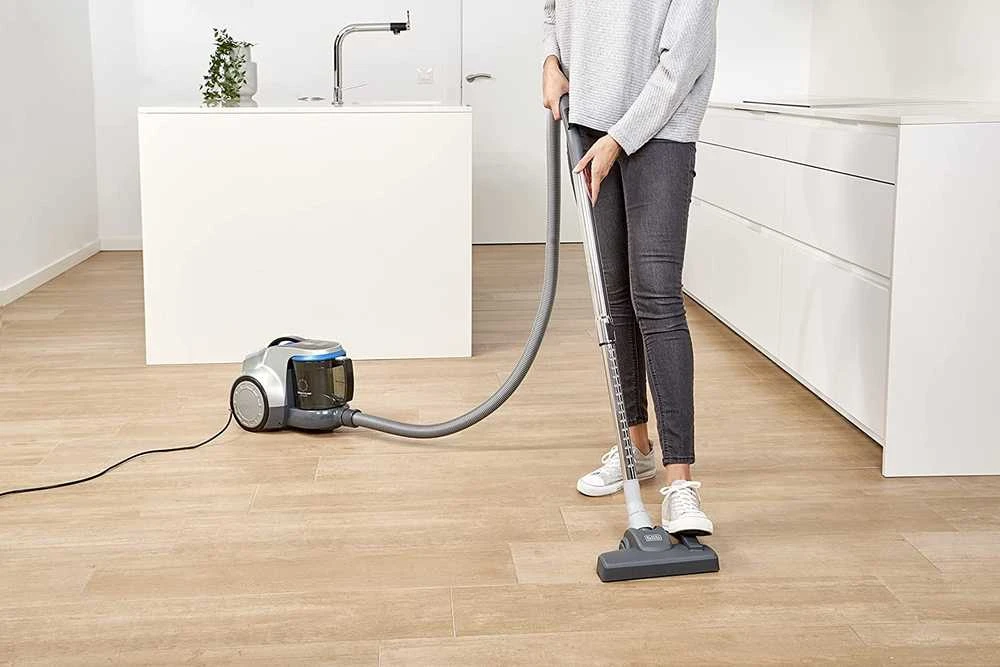 Black & Decker Dulkių siurblys be maišelio juodas+decker bxvml700e 700w | 2l | końcówka 2w1 | 395 x 265 x 265 mm
