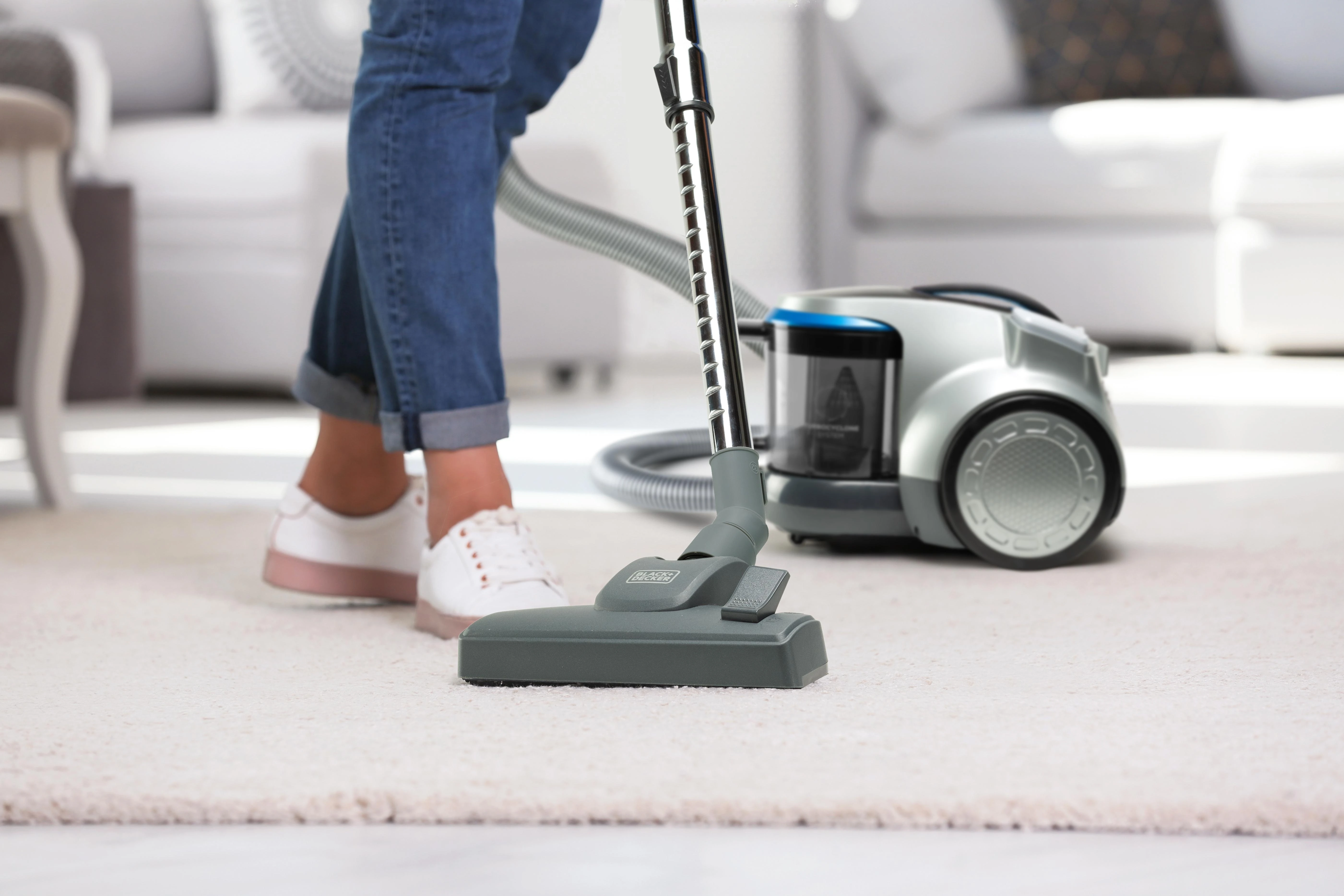 Dulkių siurblys Black & Decker juodas+decker Bagless vacuum cleaner Juodas & Decker BXVML700E (700W)