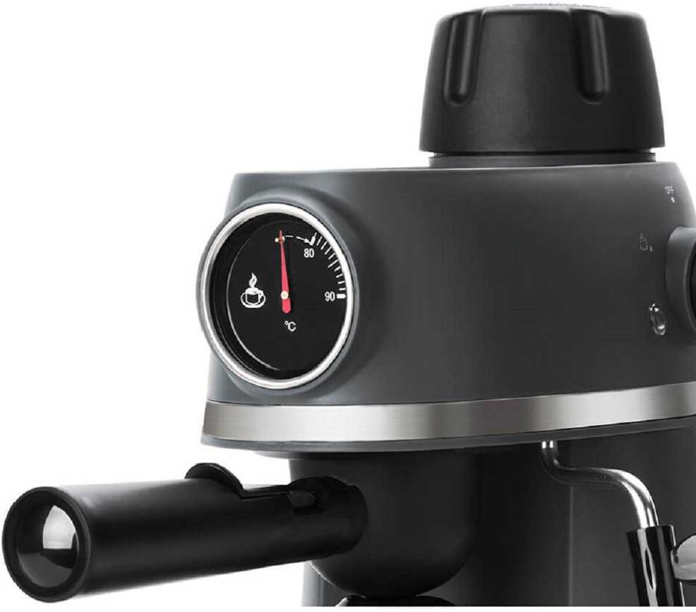 Kavos aparatas Black & Decker juodas+decker Hydro-pressure Juodas & Decker BXCO800E