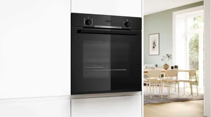 Bosch Serie 4 HQA334EB4 orkaitė 71 L 3400 W Juodas