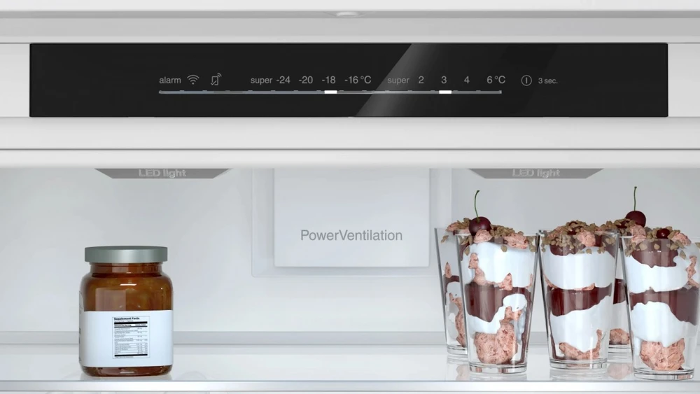 Šaldytuvas Bosch Serie 4 lodówko-šaldiklis įmontuotas 381 l (KBN96ADD0)