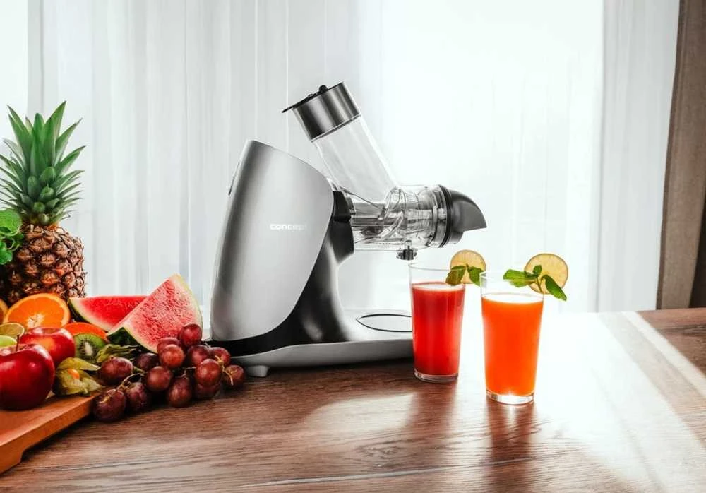 Lėtaeigė sulčiaspaudė Concept NUTRIBOOST LO7250