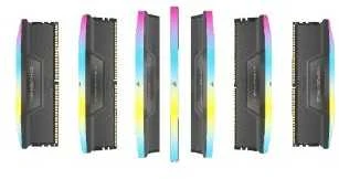 Corsair Vengeance DDR5 RGB atmintis skirtingais kampais