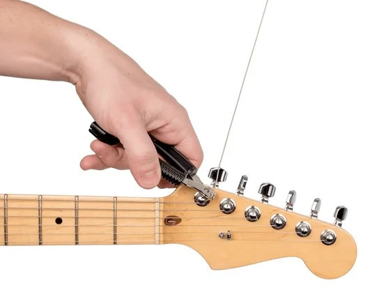 D'Addario DP0002 - string winder, cutter & bridge pin puller