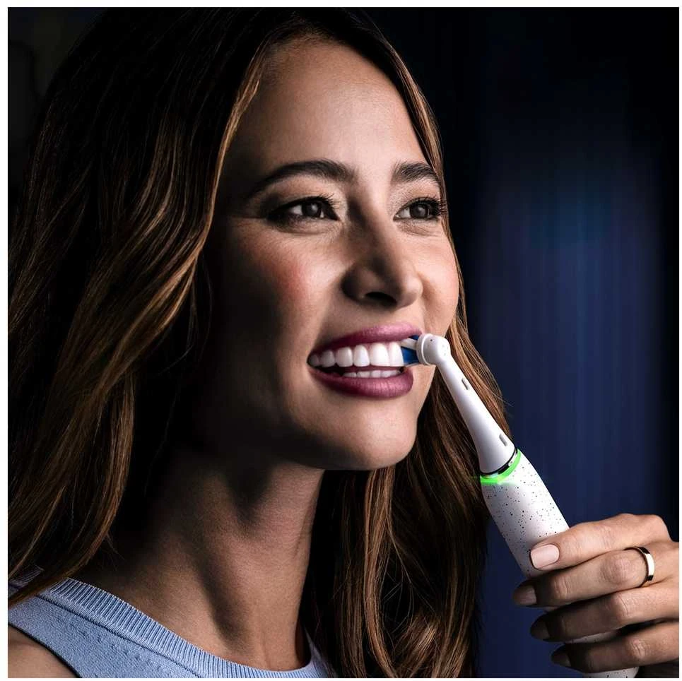 Dantų šepetėlis Braun Šepetėlis oral-b io series 10 stardust baltas