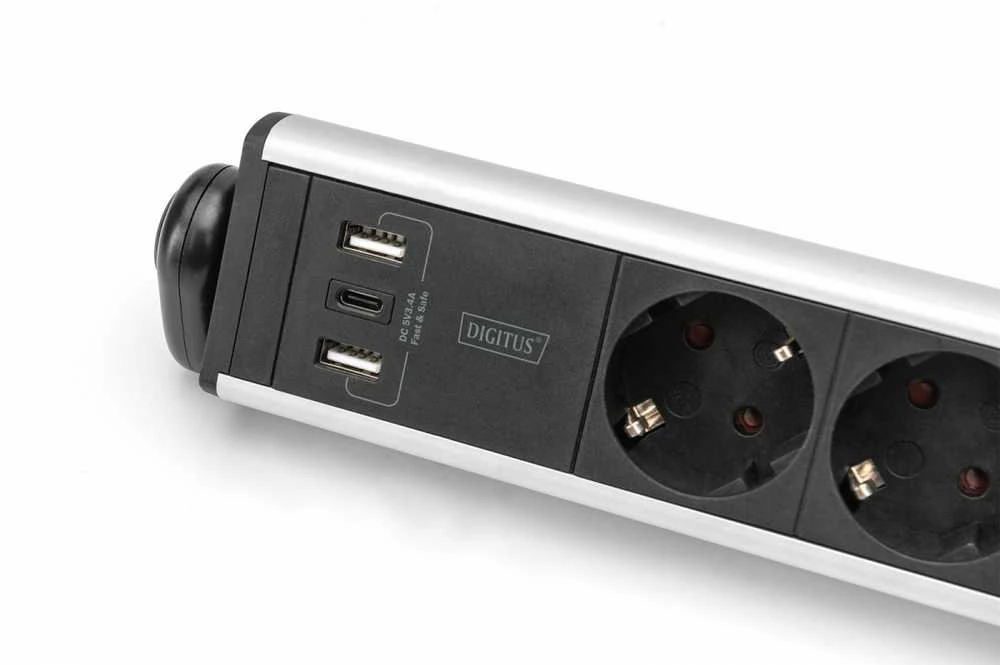 Digitus Biuro maitinimo juostelė 45°, 6 lizdai, 2xUSB-A 1xUSB-C (5v/3.4A), sukimasis 180°, aliuminis, su stalviršio spaustuku