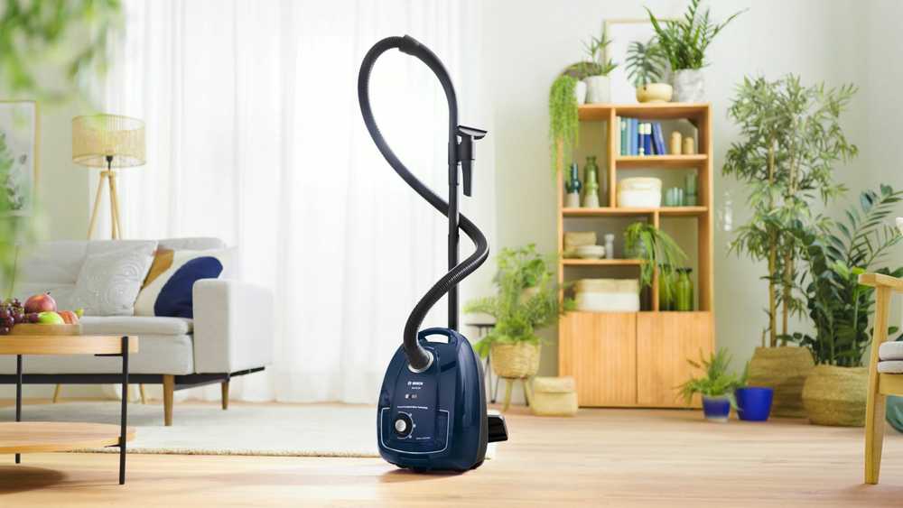 Dulkių siurblys Bosch Serie 4 BGL38BU1 vacuum Drum vacuum Dry 600 W Dust bag