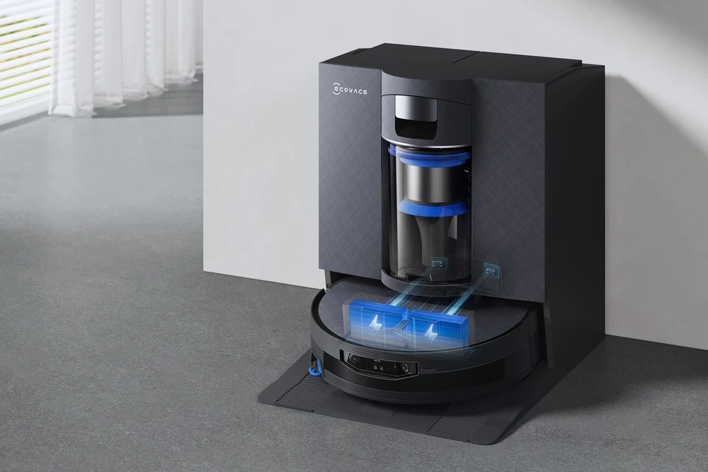 Dulkių siurblys-robotas ECOVACS DEEBOT X12 OmniCyclone, Juodas
