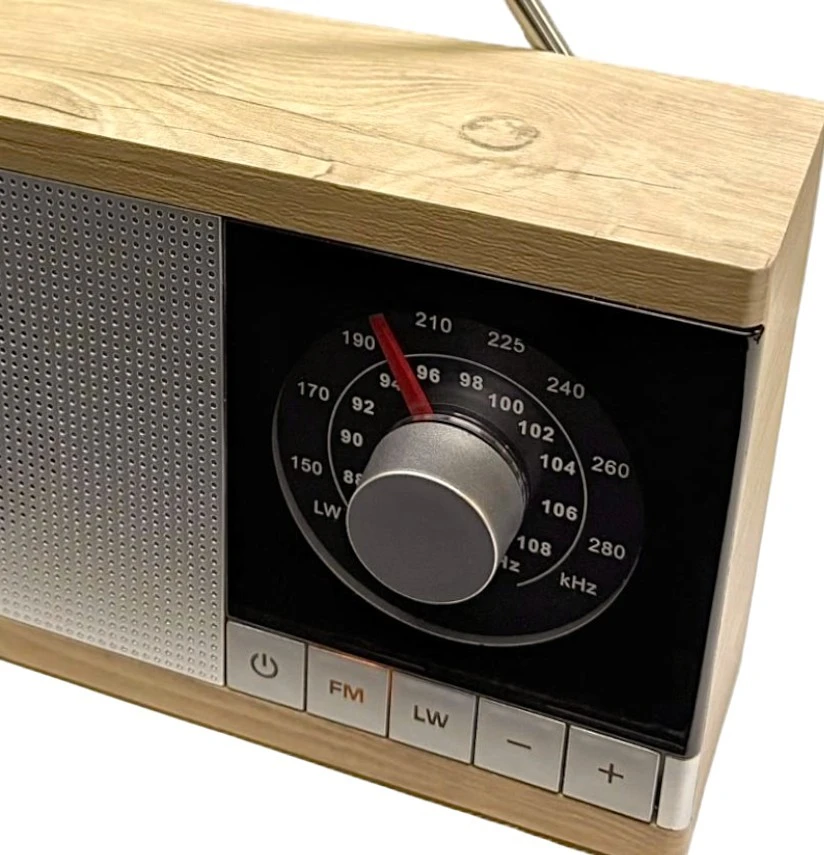 Eltra Radio Krystyna mediniame dėkle
