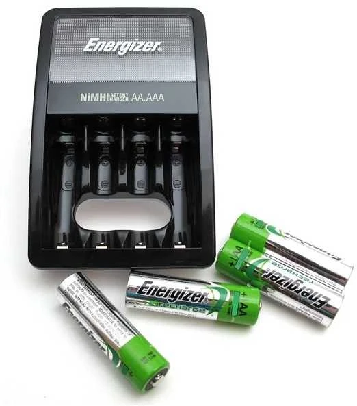 Energizer įkroviklis maxi+4aa accu hr6 pow+2000mah