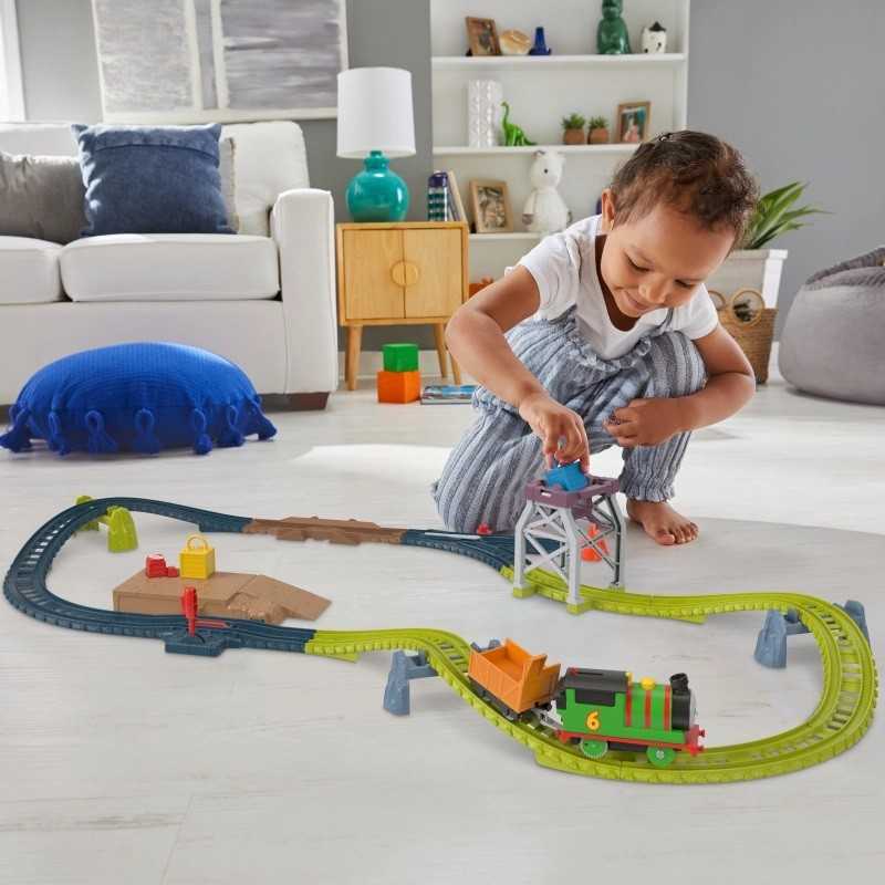 Fisher Price Rinkinys Tomas ir draugai Pašto pristatymas Petro lokomotyvas su diskais ir vikšrais