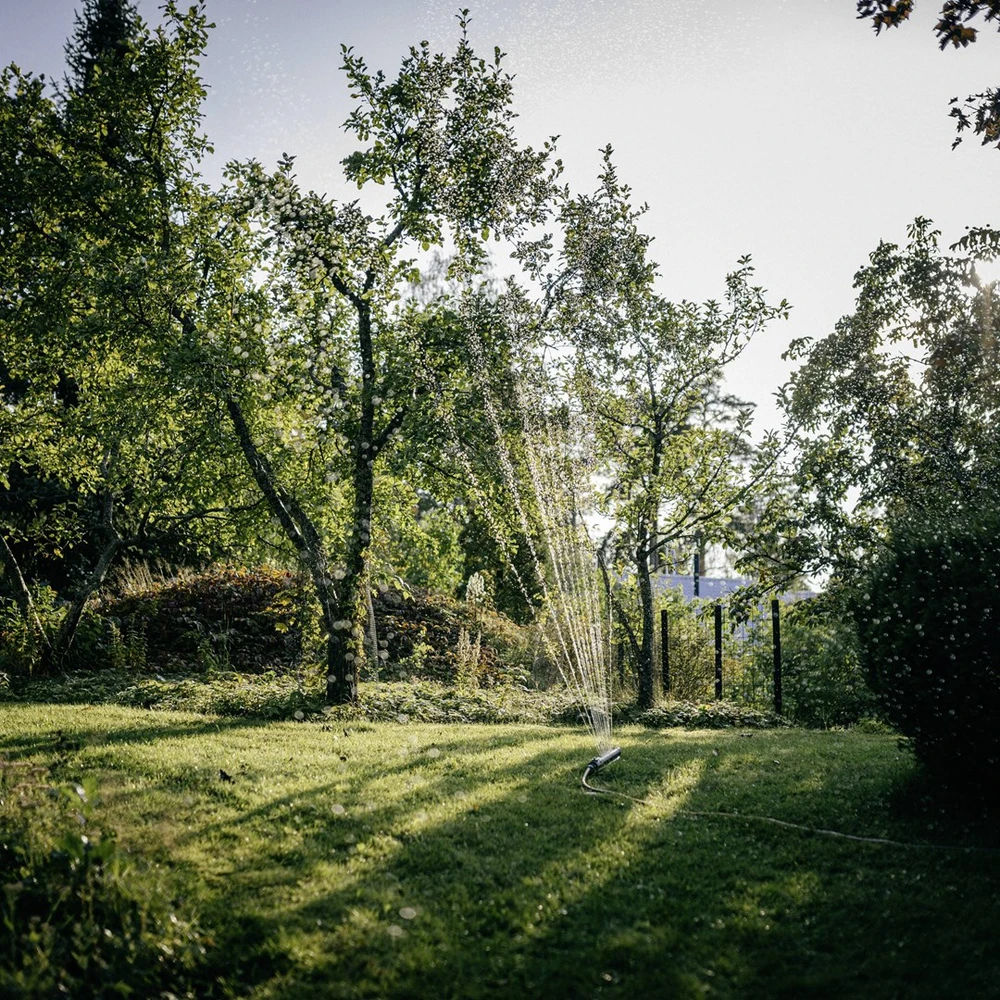 Fiskars X-Series švytuoklinis purkštuvas L