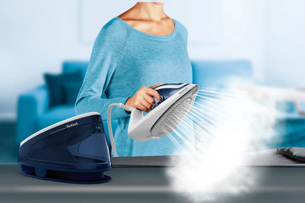 TEFAL | „Express Essential Steam Station“ | SV6116E0 | 2200 W | 1,4 l | 5–6 barai | Automatinis išjungimas | Vertikali garų funkcija | Kalkių valymo funkcija | Baltas/ Mėlyna