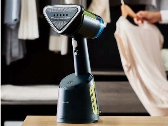 Tefal AeroSteam DT9810 Handheld garment garintuvas 0.1 L 1400 W Juodas, Gold