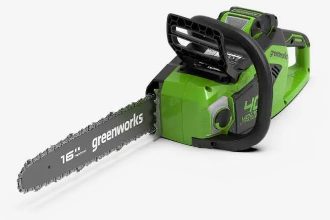 Grandininis pjūklas 1,8kW 40V 4Ah 40 cm GD40CS18K4 (su 4Ah akumuliatoriumi ir krovikliu)
