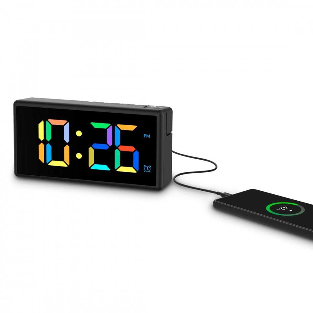 Hama Ibiza Digitālais Modinātājs Ar Multicolor Displeju USB Lādēšana Melns